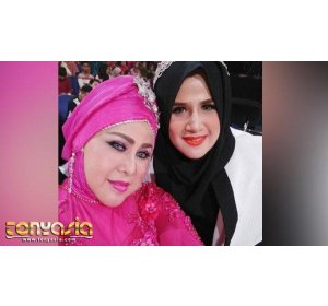 Elvy Sukaesih Sedih Dengan Keadaan Putri Bungsunya Yang Mendekam Di Penjara | Bandar Togel Terpercaya | Bandar Togel Online